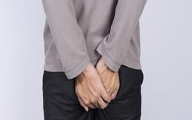 Bị đau nhói ở hậu môn chớ dại mà ngại thăm khám