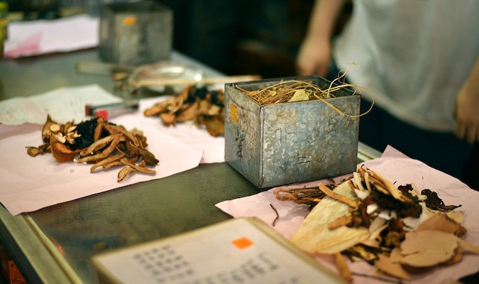 Chữa apxe hậu môn bằng đông y