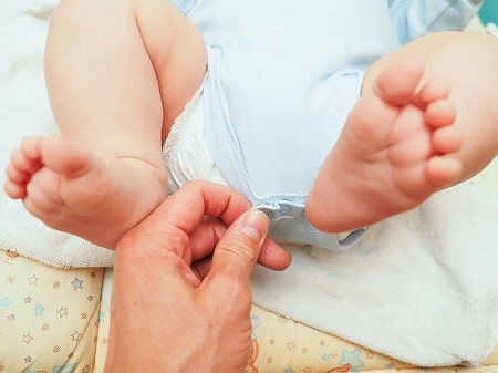 Dấu hiệu hẹp bao quy đầu ở trẻ có nguy hiểm không?