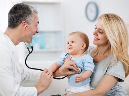 Hẹp bao quy đầu ở trẻ khi nào cần điều trị và điều trị bằng cách nào?