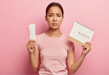 Khi có dấu hiệu rối loạn kinh nguyệt, chị em cần làm gì?