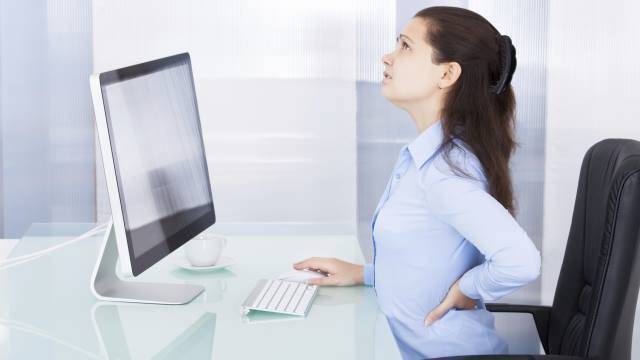 Không ngồi hoặc đứng 1 chỗ quá lâu
