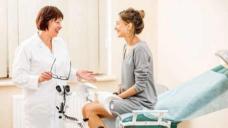 Phải làm sao khi bị tiểu buốt tiểu nhiều lần ra máu