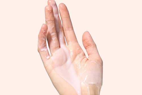Tinh dịch nữ giới chứa kháng nguyên đặc hiệu tuyến tiền liệt và axit phosphatase tuyến tiền liệt, giúp tinh trùng di chuyển dễ dàng