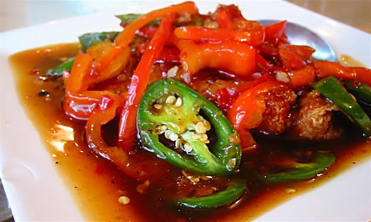 tránh ăn đồ cay khi bị bệnh trĩ
