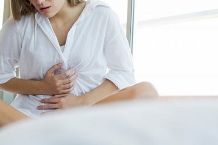 Viêm tuyến Bartholin chảy mủ do nguyên nhân nào ?